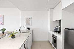 King bed Apt w Sofabed in Ryde - Fast Wifi