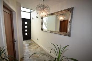 No50 Luxury 3Bed3Bath with EV Charger