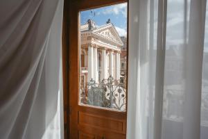Deluxe Double Room with Balcony room in Astoria Grand Hotel
