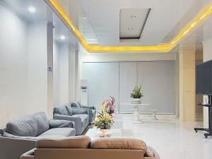 Urbanview Hotel Wollangi Syariah Panakkukang Makassar