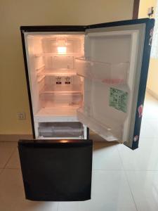 Room 11 - Studio in a villa 5mn walk from the Royal Palace with swimming pool