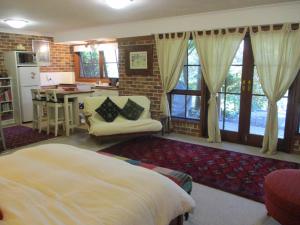 Warriwul Farmland Rural Retreat BnB, CurramoreJamberoo