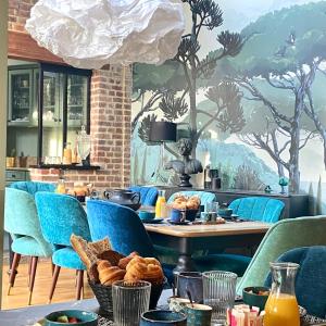 B&B / Chambres d'hotes VILLA DU CEDRE Honfleur : photos des chambres