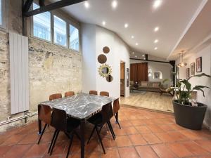 Urban Flat 161 - Sublime 4BDR Luxury Flat in Paris