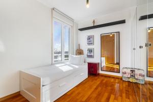 Lisbon Riverview Apartment by Premium Lisbon Stays