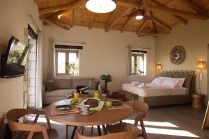 Lithorama Residence Mani - Second Floor