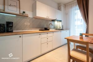 Modern Studio near Liberty Mall