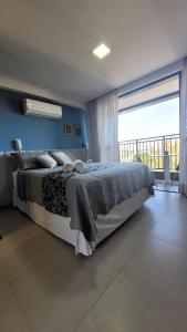 Studio com Varanda e Vista para o Mar