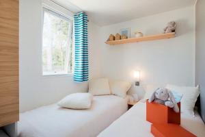 Campings Camping Aux Couleurs du ferret : photos des chambres