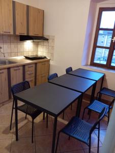 Hostel Kvarner-Rooms with private bathrooms& Dorms
