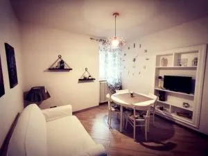 BORGO DE’ CENCI, lovely apartment below the Castel - Ortignano Raggiolo