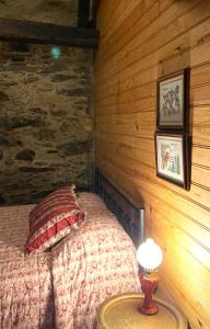 O Pardieiro - Aldeia da Paradinha com praia fluvial