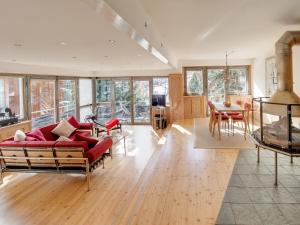 Two-Bedroom Apartment with Matterhorn View  room in Backstage Hotel Serviced Apartments