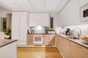 Aurora Sky Apartment