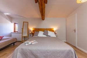 B&B / Chambres d'hotes O DOMAINE DU ROUSSILLON : photos des chambres