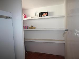 Apartamento luminoso con terraza y parking a 300m de la playa - ES-228-26