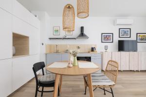 Luxury Studio with an AC - Lwowska 10 street