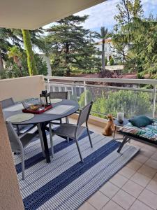 HENRI CAMILLE RE - Passy 2 -Beautiful one bedroom swimming pool and parking