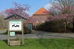 Ferienhof " Dat grode Gulfhuus" - Tossens