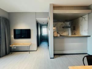 Flat Chelsea frente ao Dona Lindu