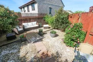 Gwarth An Drae - Gweek