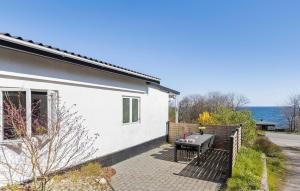 4 Bedroom Gorgeous Home In Allinge