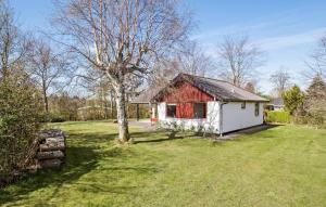 Cozy Home In Farsø With Wifi