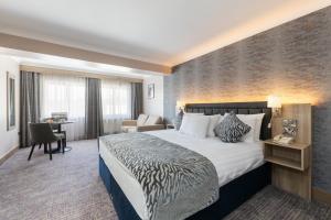 Rochestown Lodge Hotel