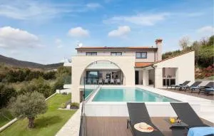 5 Bedroom Lovely Home In Sveta Marina - Sveta Marina