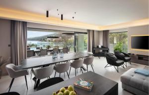 5 Bedroom Lovely Home In Sveta Marina