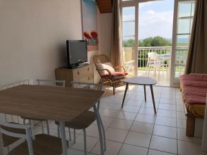 Apt 4 pers. vue mer plein sud