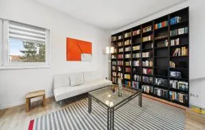 Beautiful Apartment In Eilenburg - Mockrehna