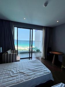 Studio nhìn ra quang cảnh đại dương (Studio with Ocean View)