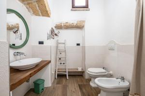 Palazzo Rolli - La Stanza del Camino & La Stanza delle Botti