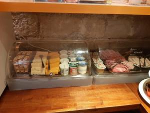 Hôtel Lumières Montmartre Paris