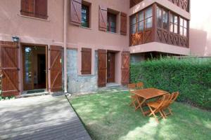 Apartamento con jardín - Montana Park