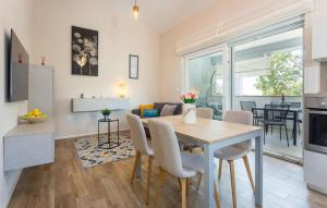 2 Bedroom Pet Friendly Apartment In Medulin 