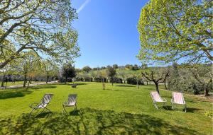 1 Bedroom Beautiful Home In Porchiano