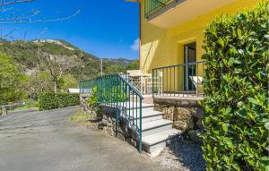 Amazing Apartment In Deiva Marina