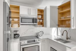 Midtown 1BR w Doorman WD nr Grand Central NYC-778