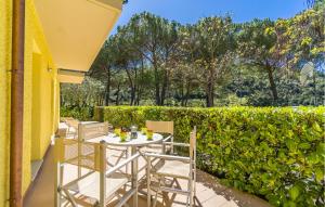 Awesome Apartment In Deiva Marina