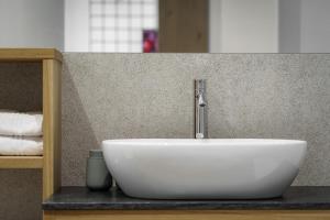 Nikolausberg - Hof im Garten