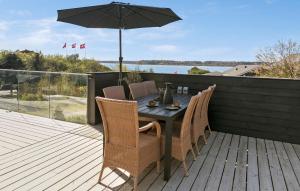 Stunning Home In Roslev With Kitchen