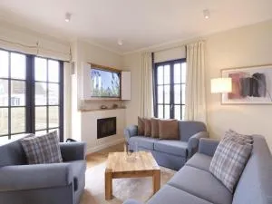 Reetland am Meer - Luxus Reetdachvilla mit 3 Schlafzimmern, Sauna und Kamin G06 - Kloster