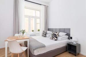 Studio Apartment - Radziwiłłowska 27