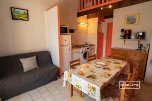 Maisons de vacances Charmante maison climatisee a 2km de la plage : photos des chambres