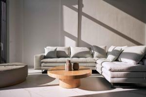 Omnia Villas - "Heated" pools & breathtaking seaviews!