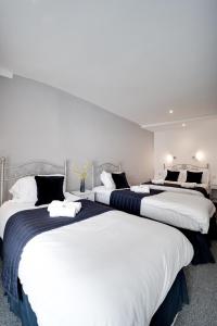 Family Room (3 People) room in The Beaufort Hotel