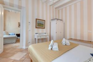 Agnolo Apartment by Mamo Florence