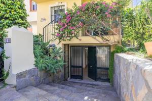 Perfect apartment on beach near Estepona RDR340